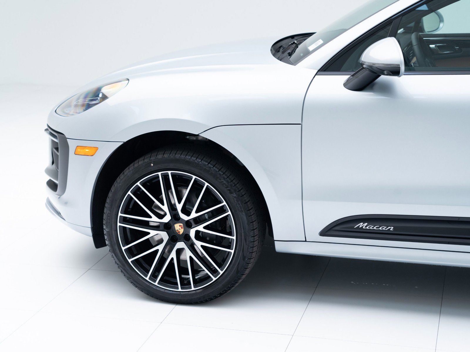 New 2026 Porsche Macan image 11