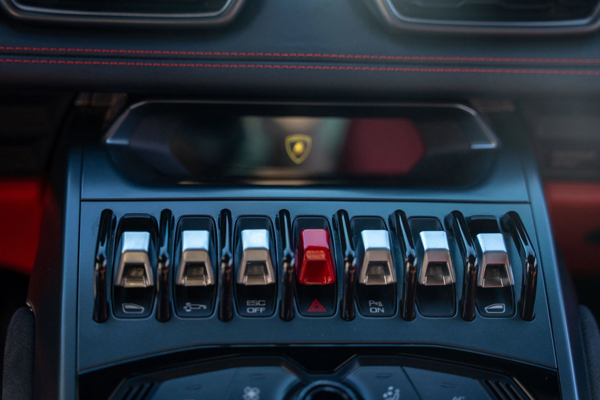 Used 2015 Lamborghini Huracan LP 610-4 image 15