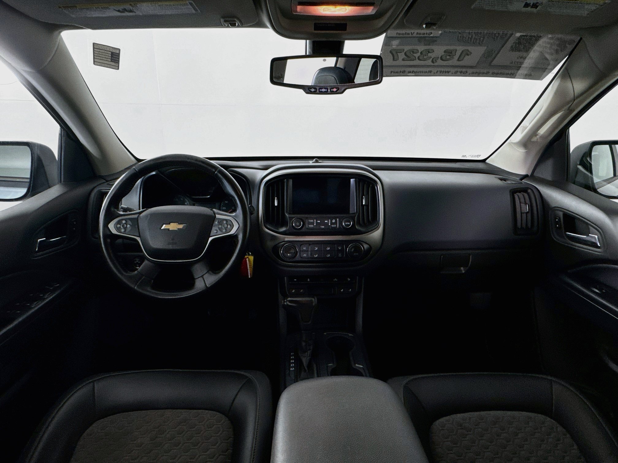Used 2015 Chevrolet Colorado Z71 AWD/4WD image 24