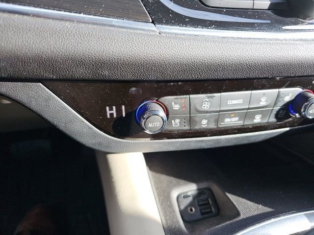 Used 2020 Buick Enclave Premium w/ Surround and Sites Package image 20