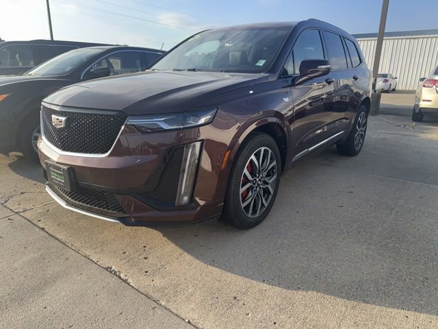 Used 2022 Cadillac XT6 Sport image 17
