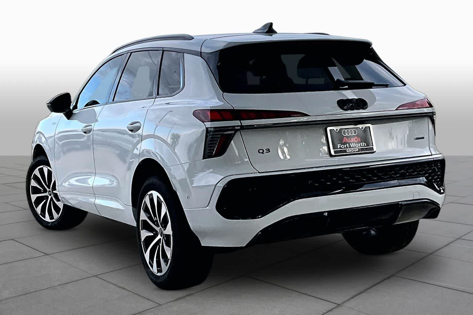New 2026 Audi Q3 quattro 2.0T AWD/4WD image 12