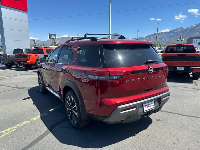 New 2026 Nissan Pathfinder Platinum w/ Cargo Package AWD/4WD image 9