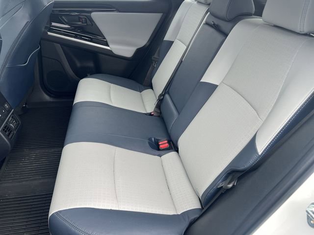 Certified 2025 Subaru Solterra AWD/4WD image 36