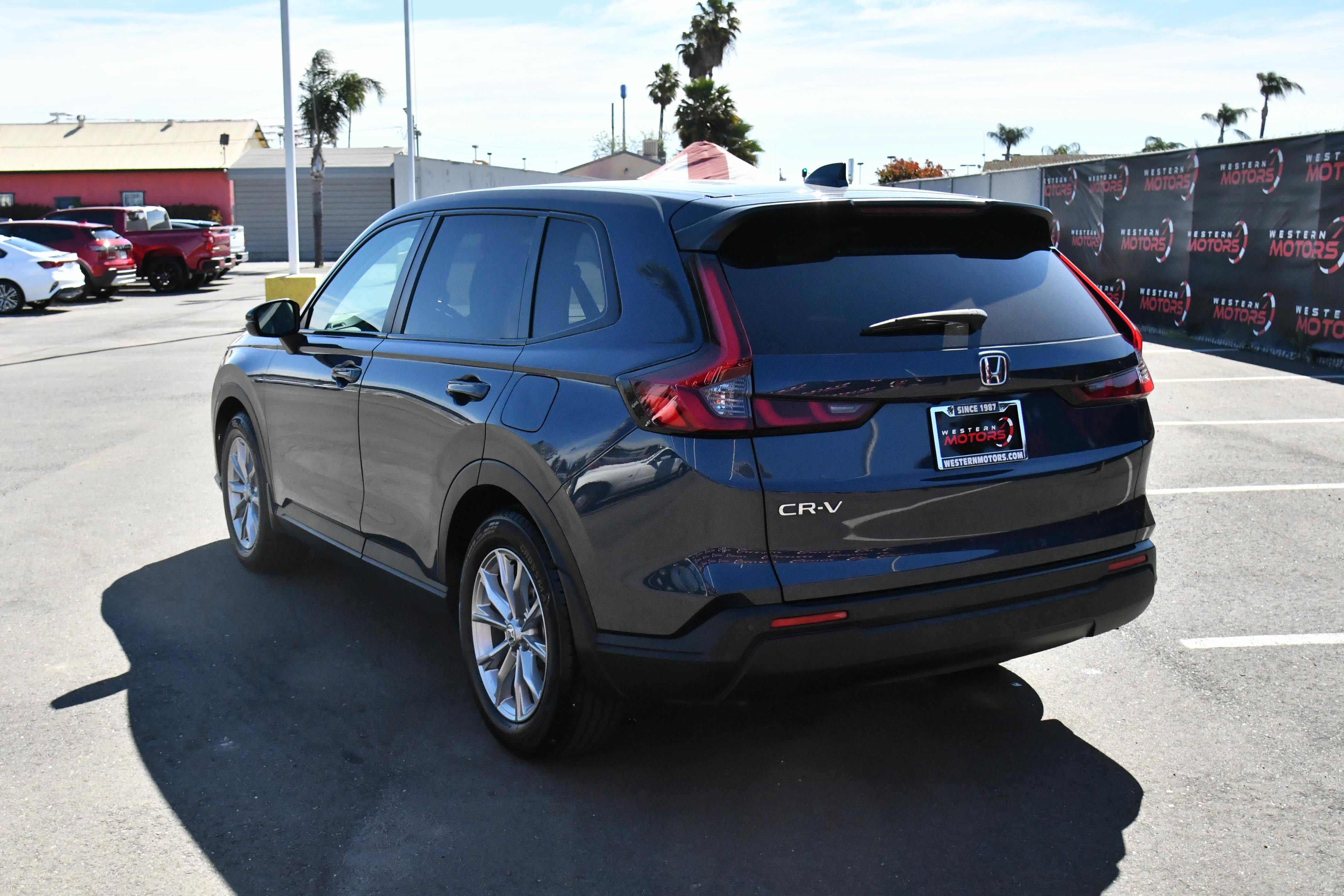 Used 2024 Honda CR-V EX-L image 6