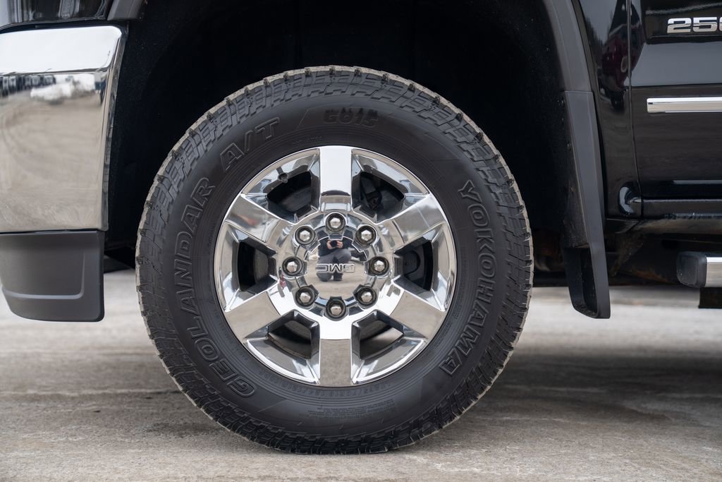 Used 2017 GMC Sierra 2500 SLT image 2