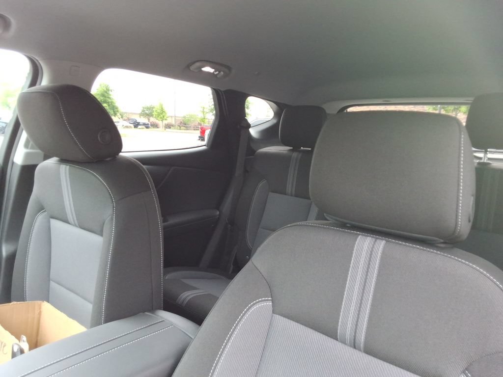 New 2026 Chevrolet Blazer LT w/ Convenience Package FWD image 22