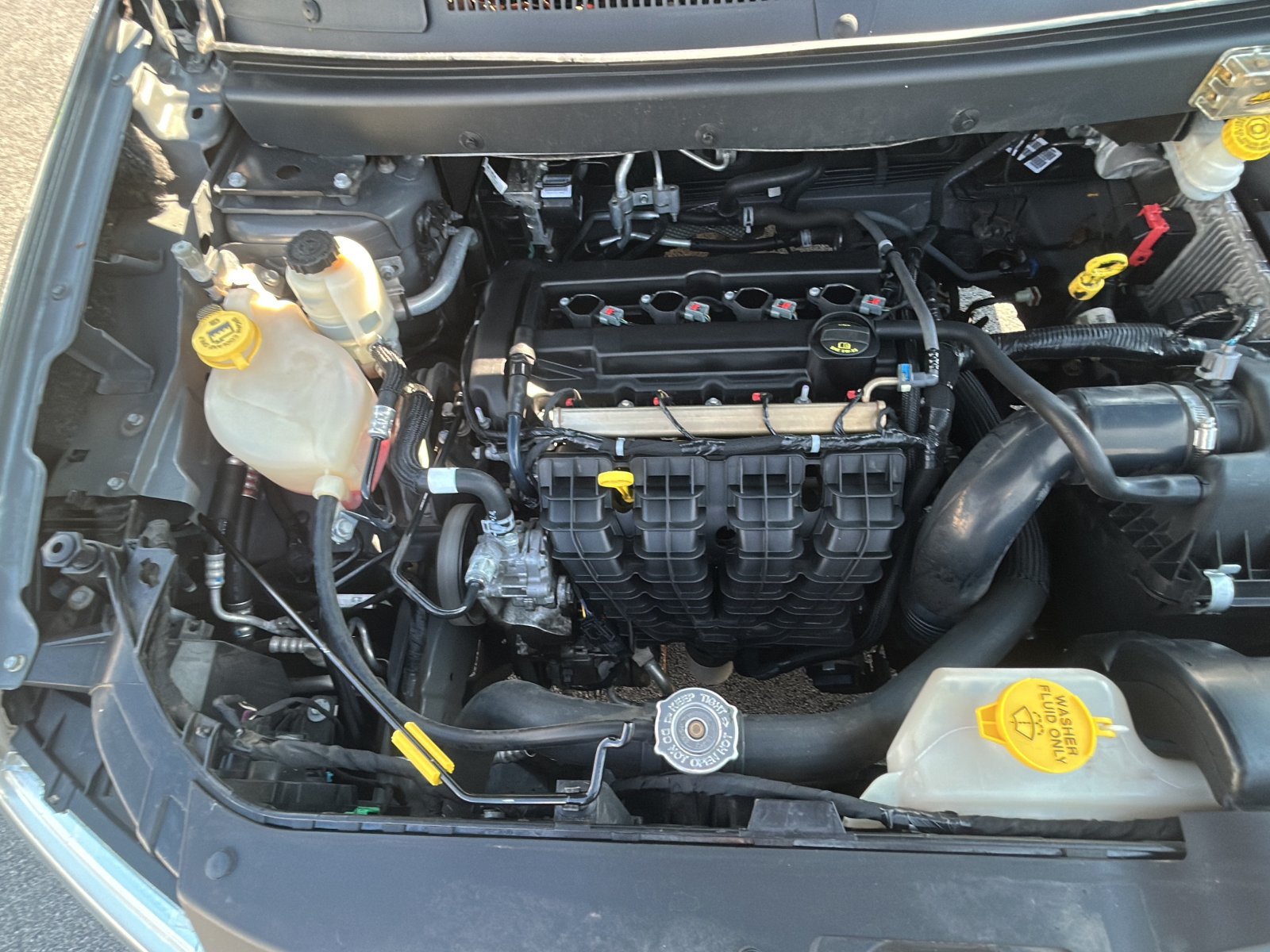 Used 2019 Dodge Journey SE w/ Premium Group FWD image 11