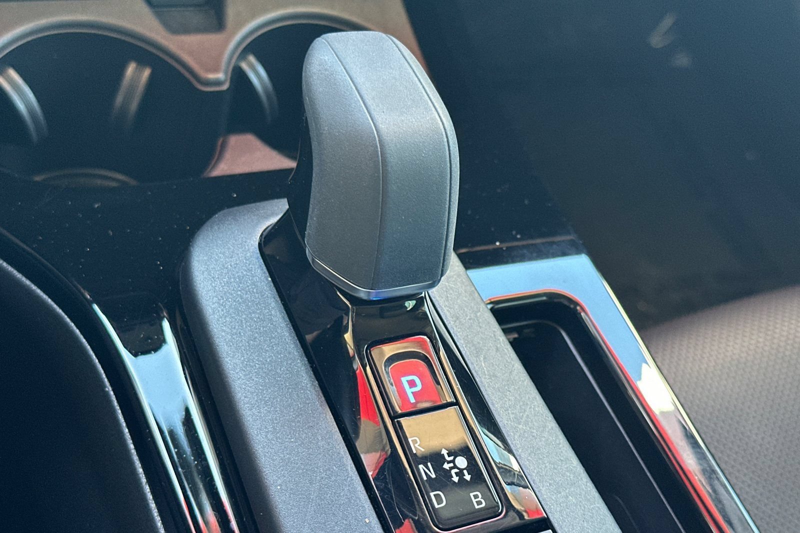 Certified 2023 Toyota Prius XLE FWD image 24