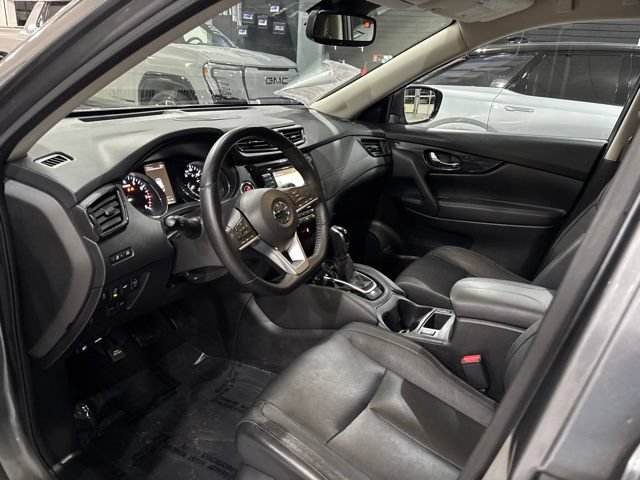 Used 2017 Nissan Rogue SL FWD image 14
