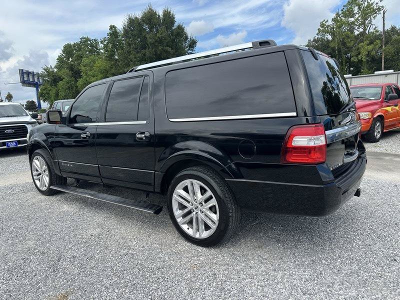 Used 2016 Ford Expedition Max Platinum AWD/4WD image 2