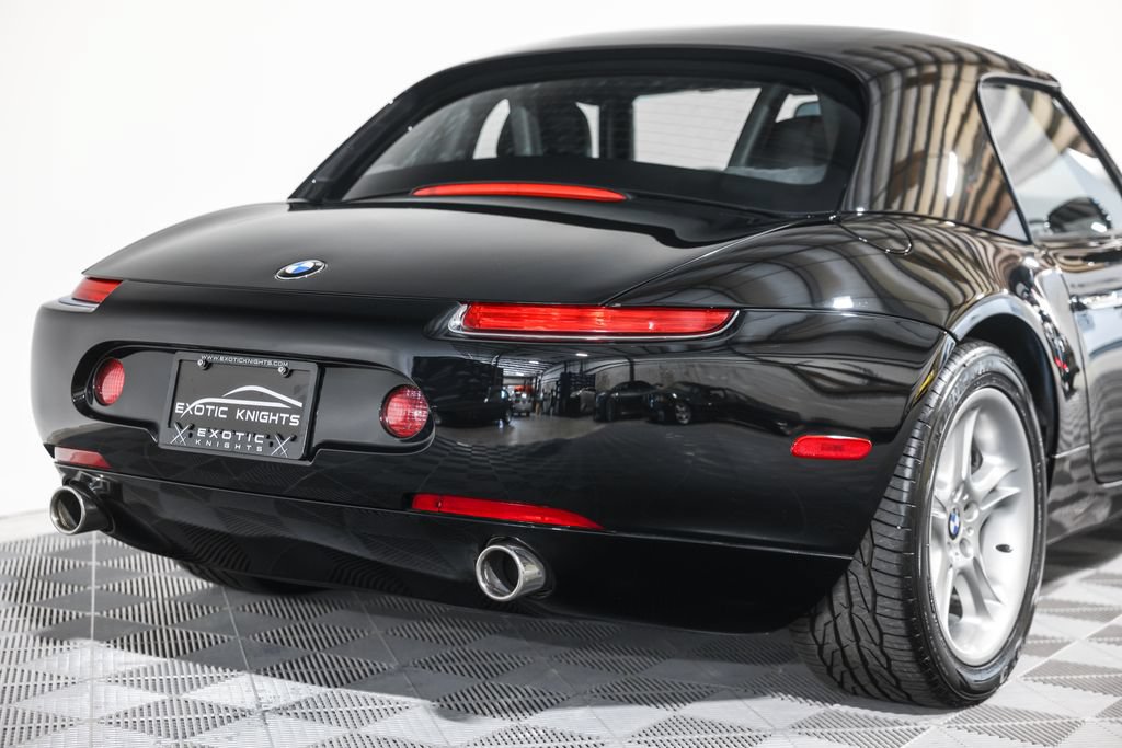 Used 2002 BMW Z8 RWD image 10
