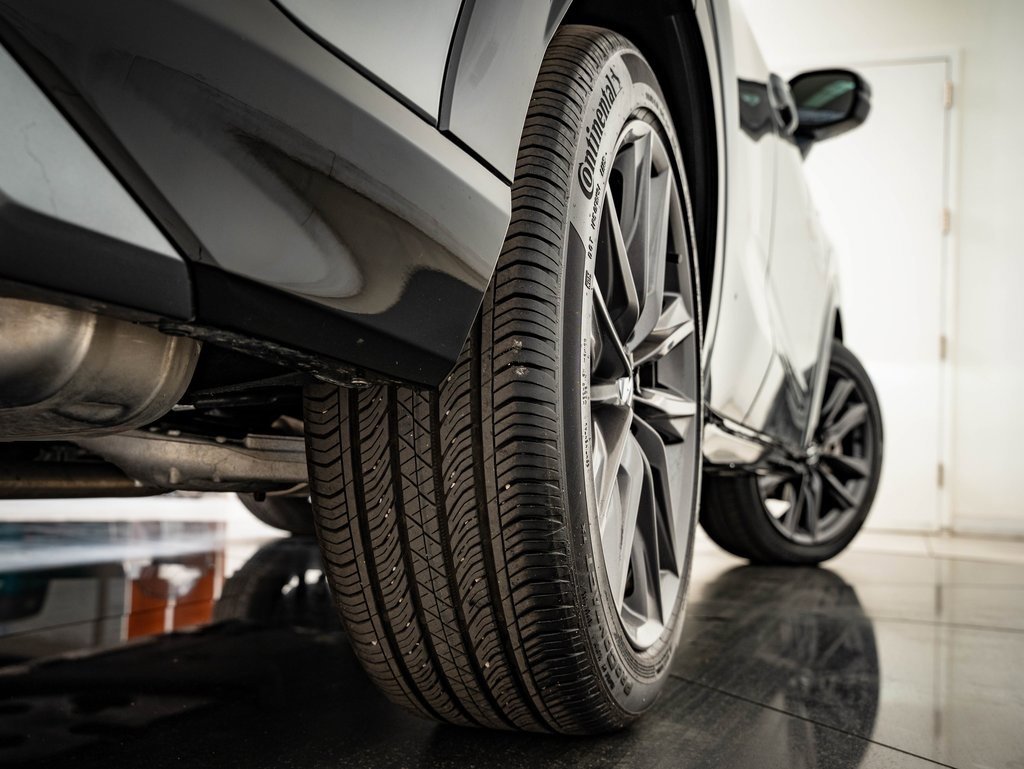 Certified 2025 Acura ADX A-Spec image 40