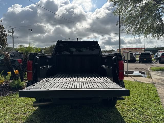 Used 2025 Toyota Tacoma TRD Off-Road AWD/4WD image 17