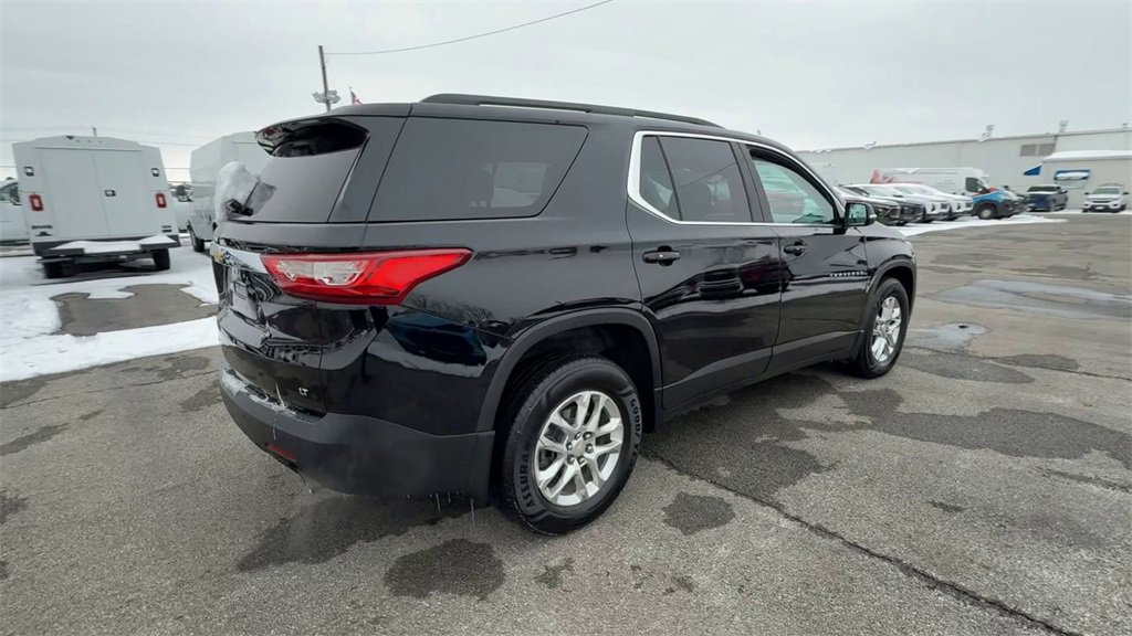 Used 2020 Chevrolet Traverse LT image 8