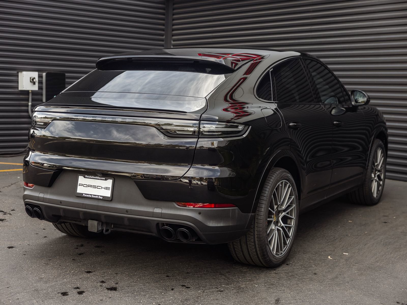 Certified 2023 Porsche Cayenne S image 10
