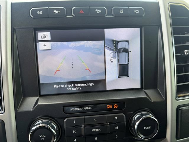 Used 2019 Ford F250 Lariat w/ Lariat Ultimate Package AWD/4WD image 24