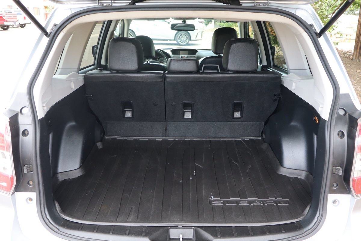 Used 2015 Subaru Forester 2.0XT Premium AWD/4WD image 14