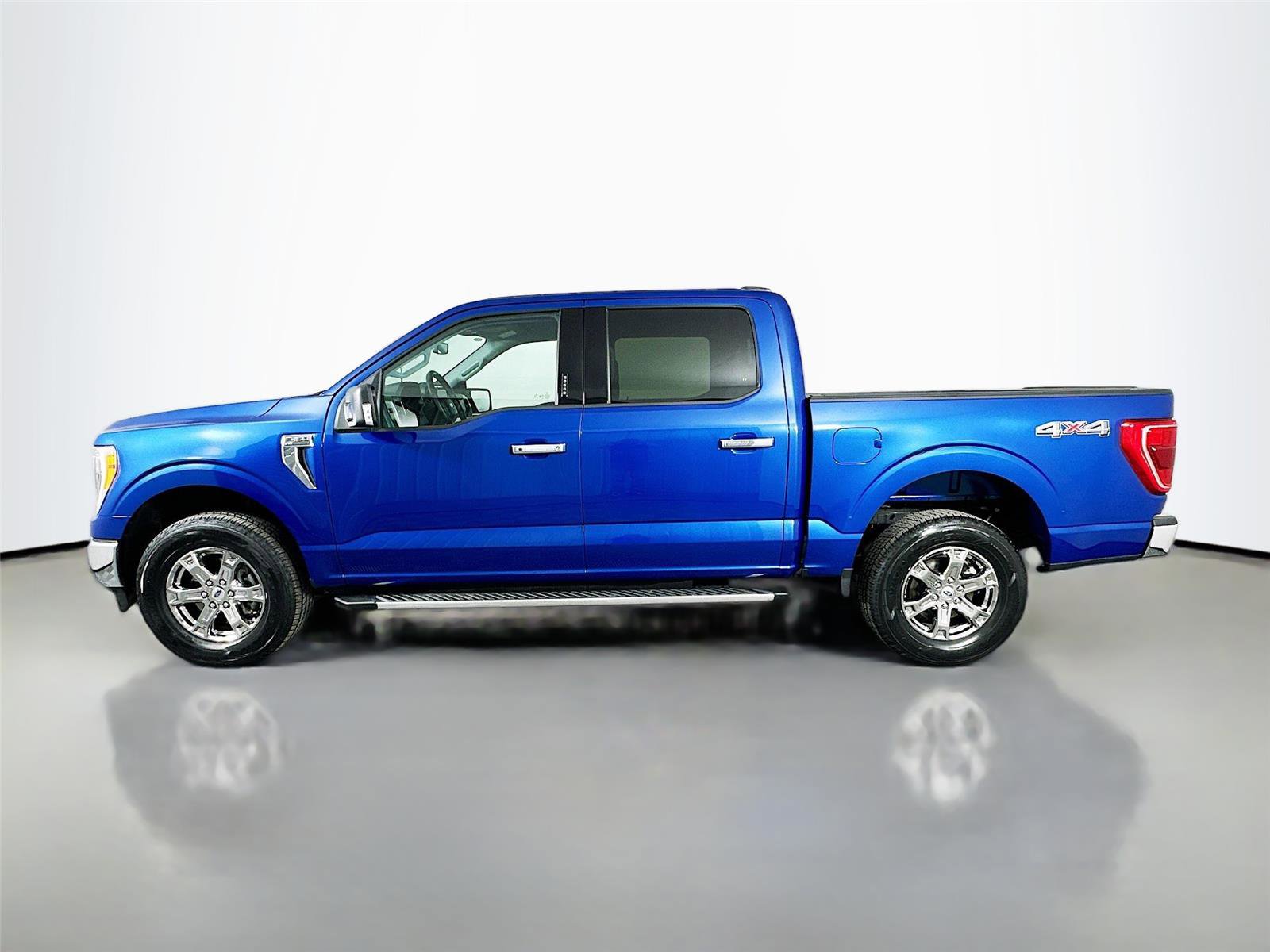 Used 2023 Ford F150 XLT w/ Equipment Group 302A High image 8