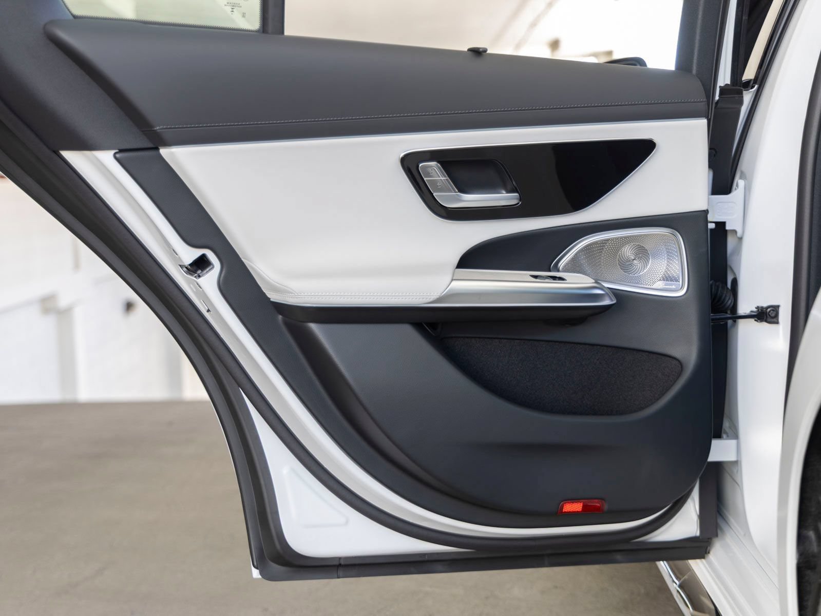 New 2027 Mercedes-Benz E 53 AMG e 4MATIC Sedan image 20