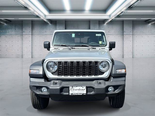 Used 2024 Jeep Wrangler Unlimited Sport AWD/4WD image 2