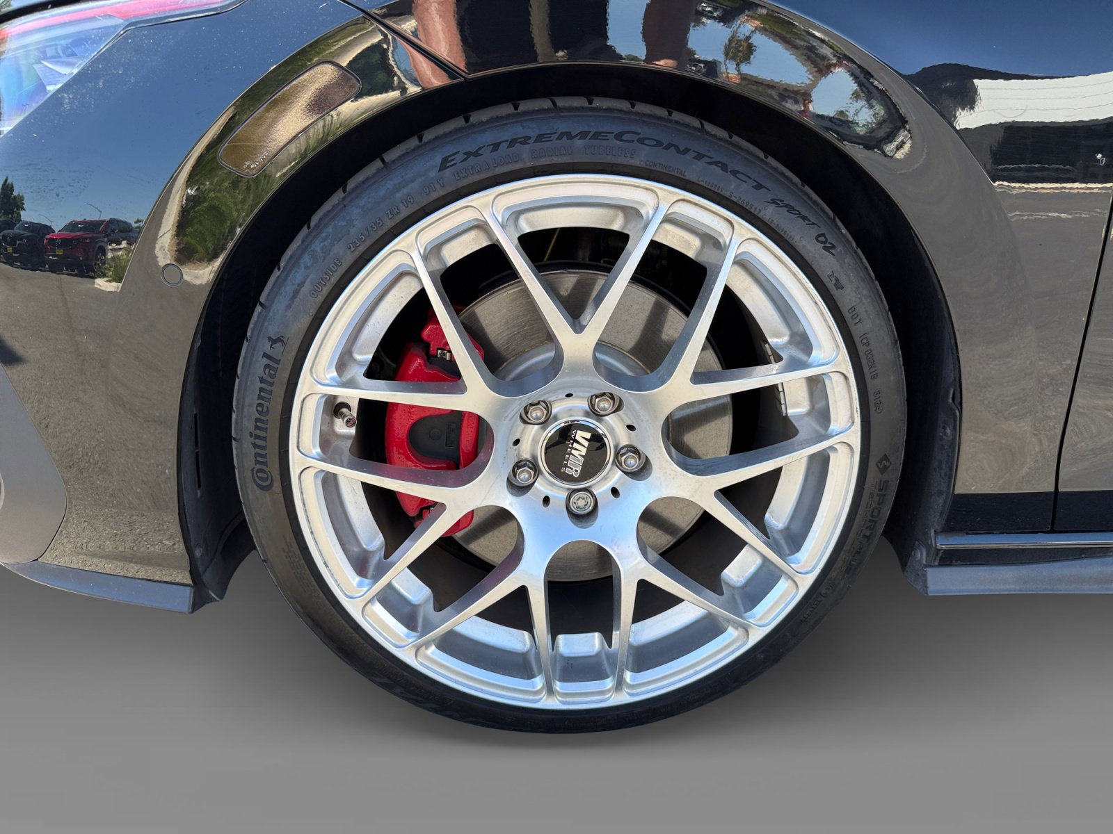 Used 2025 Volkswagen GTI Autobahn FWD image 9