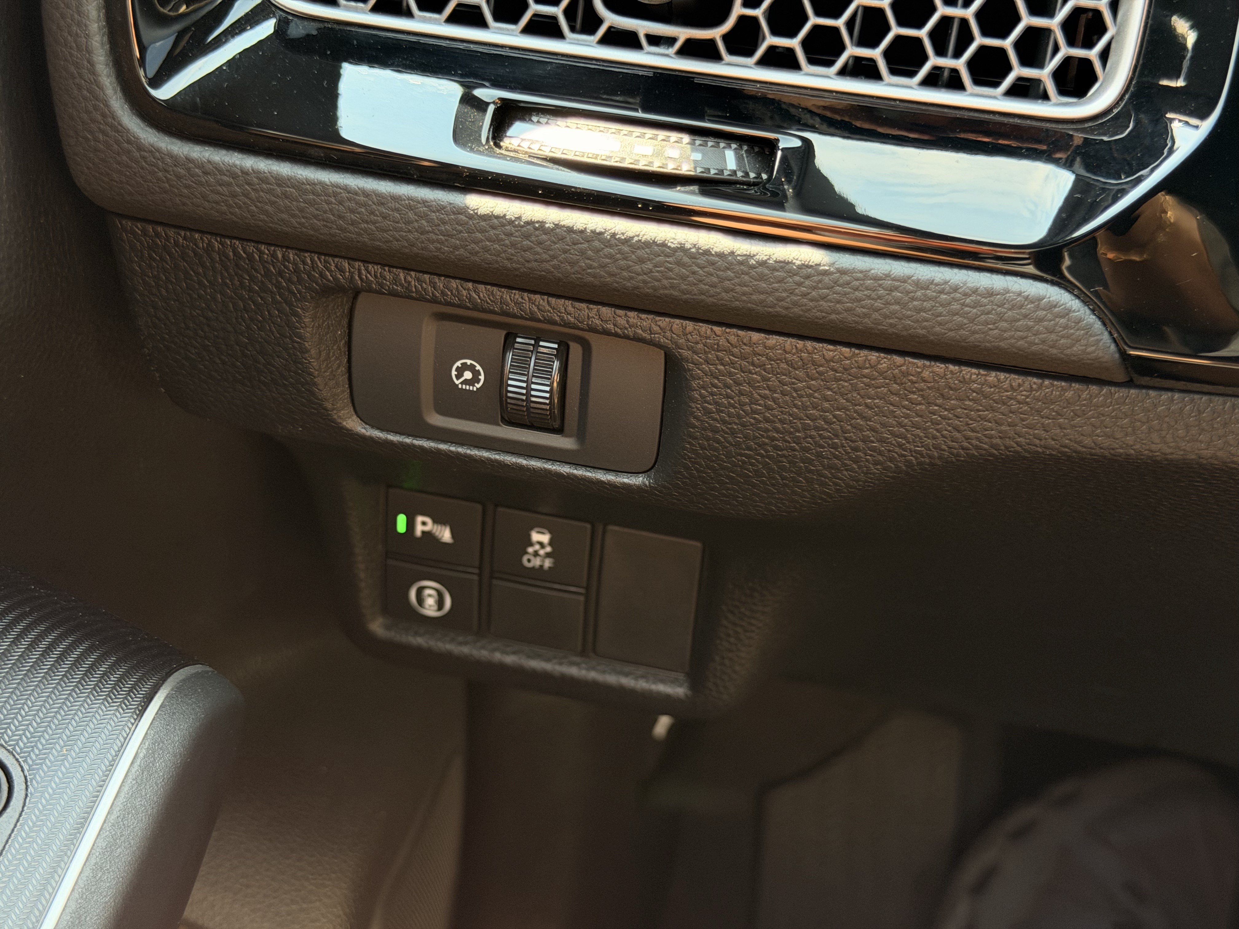 Certified 2023 Honda Civic Sport Touring image 23