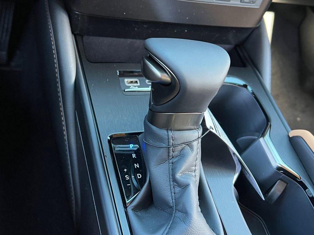 New 2025 Lexus ES 350 w/ Premium Package image 21