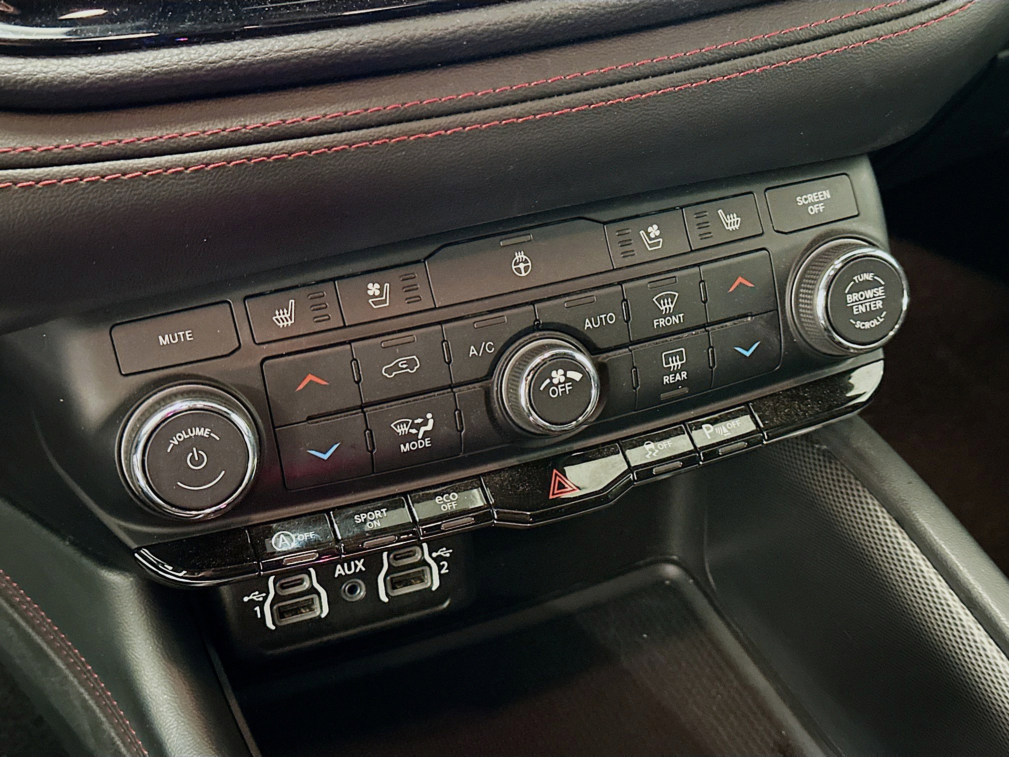 Used 2024 Dodge Durango GT image 24