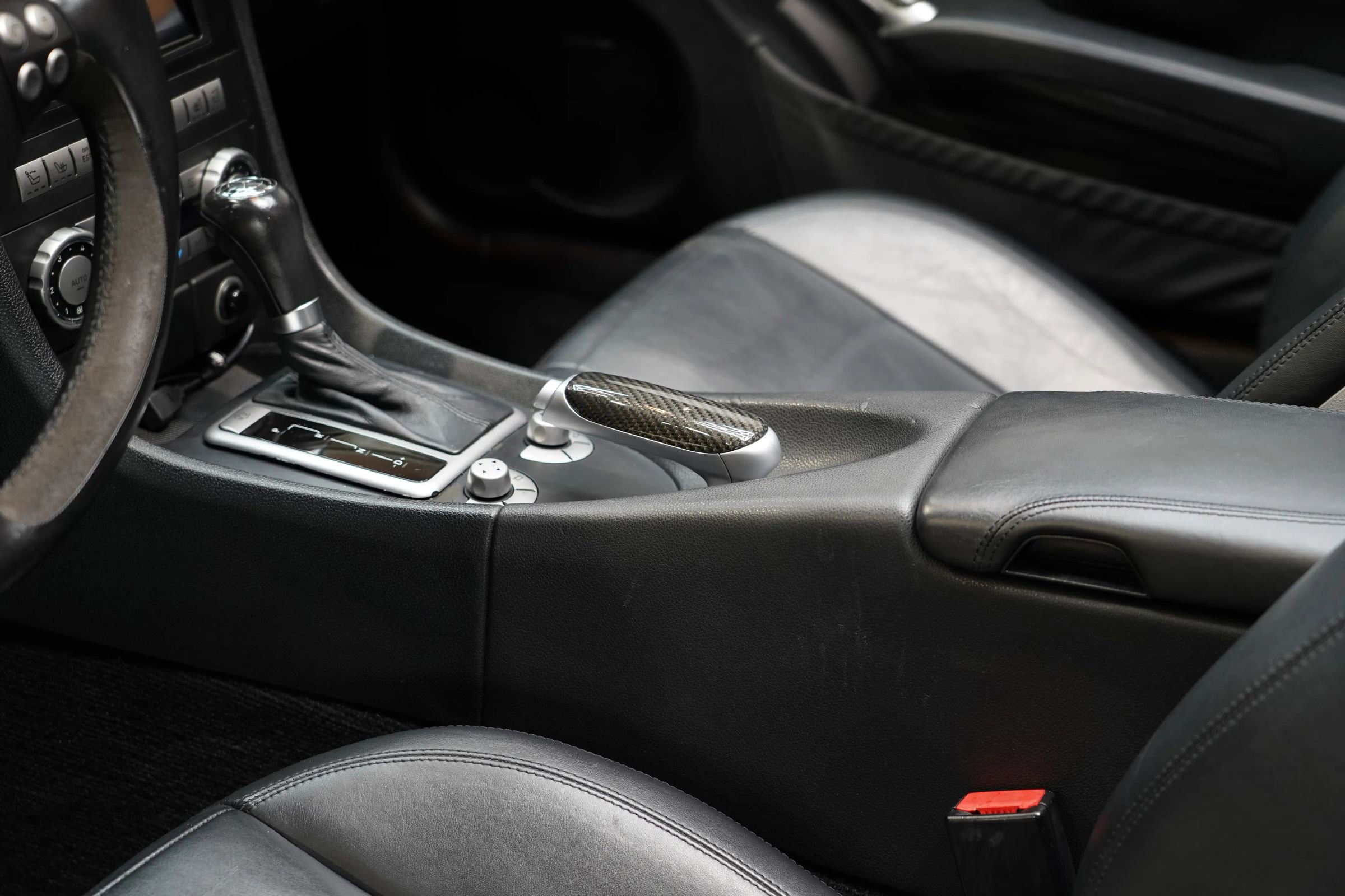 Used 2007 Mercedes-Benz SLK 55 AMG image 52