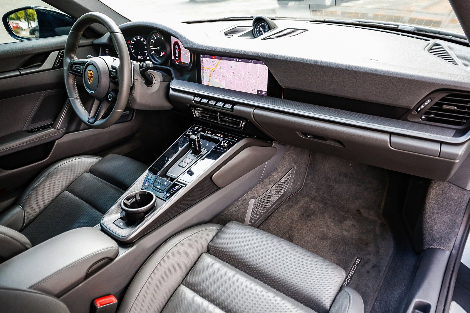 Used 2021 Porsche 911 Carrera S image 11