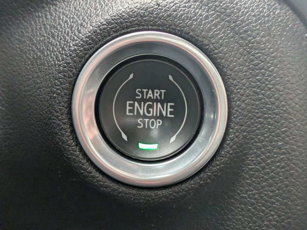 Used 2023 GMC Sierra 3500 AT4 w/ Gooseneck/5TH Wheel Package image 32