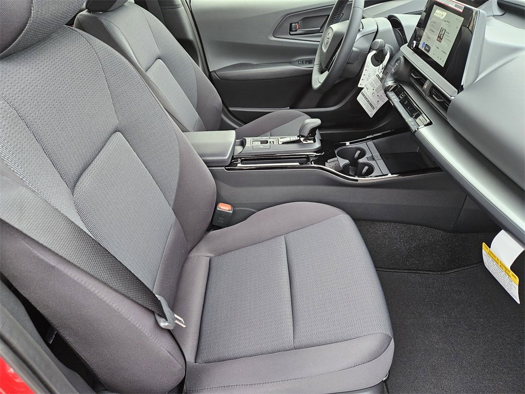 New 2026 Toyota Prius LE image 10