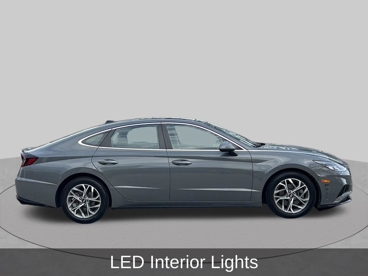 Used 2020 Hyundai Sonata SEL w/ Convenience + Sunroof Package FWD image 6