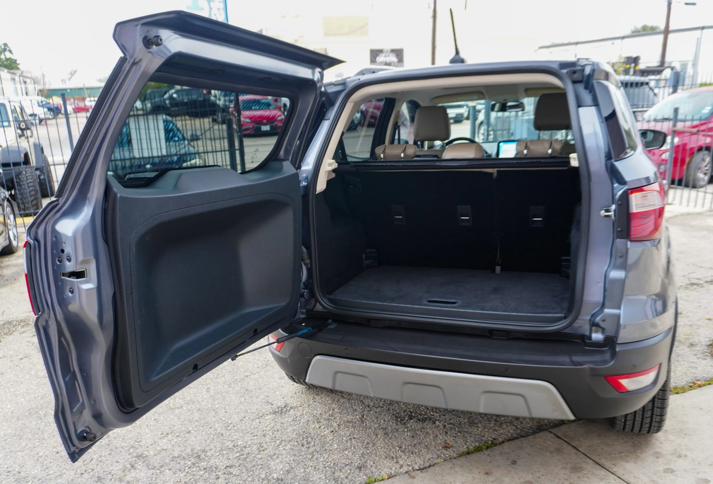 Used 2018 Ford EcoSport Titanium image 14