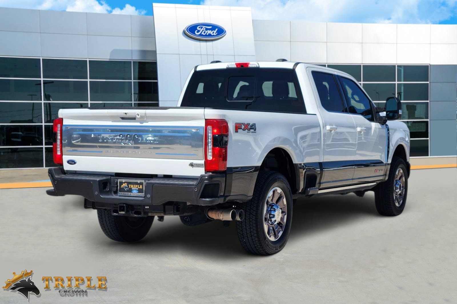 Certified 2024 Ford F250 King Ranch AWD/4WD image 5