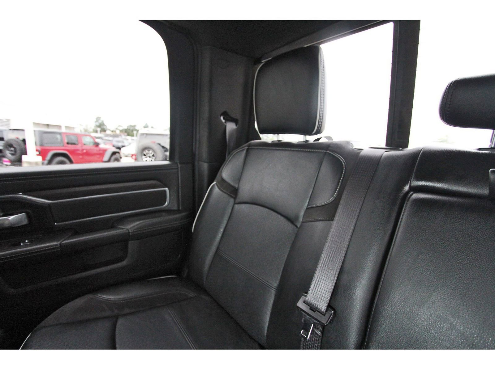 Used 2026 RAM 5500 4x4 Crew Cab w/ Laramie Trim Package image 14