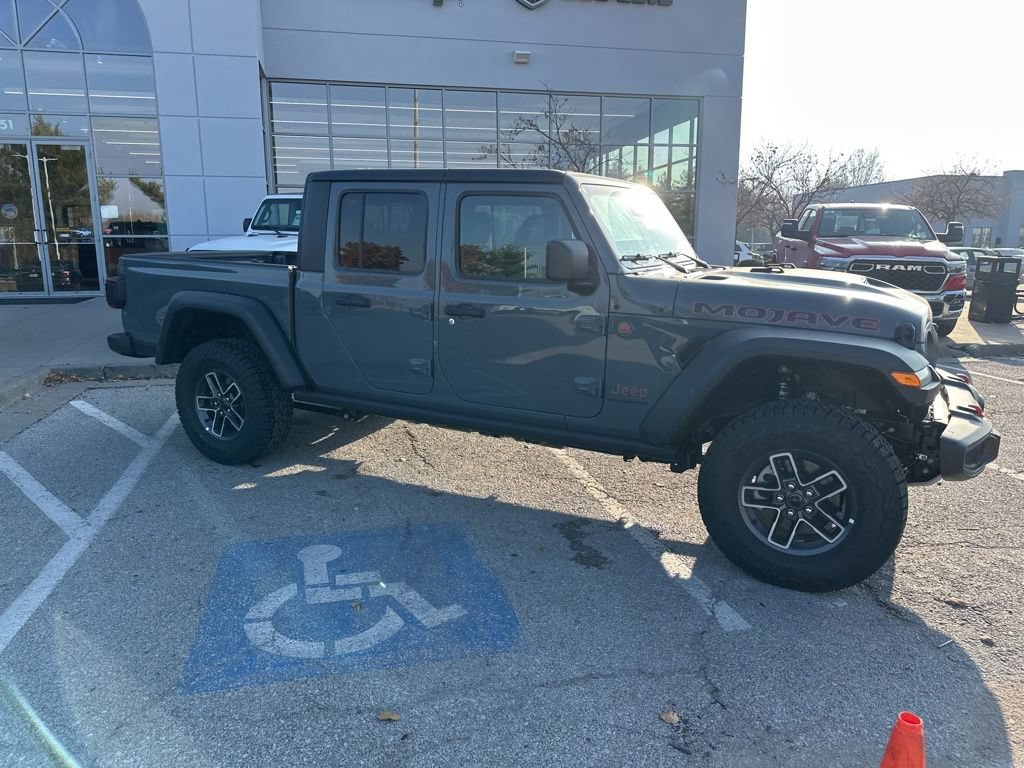 New 2026 Jeep Gladiator Mojave w/ Safety Group AWD/4WD image 39