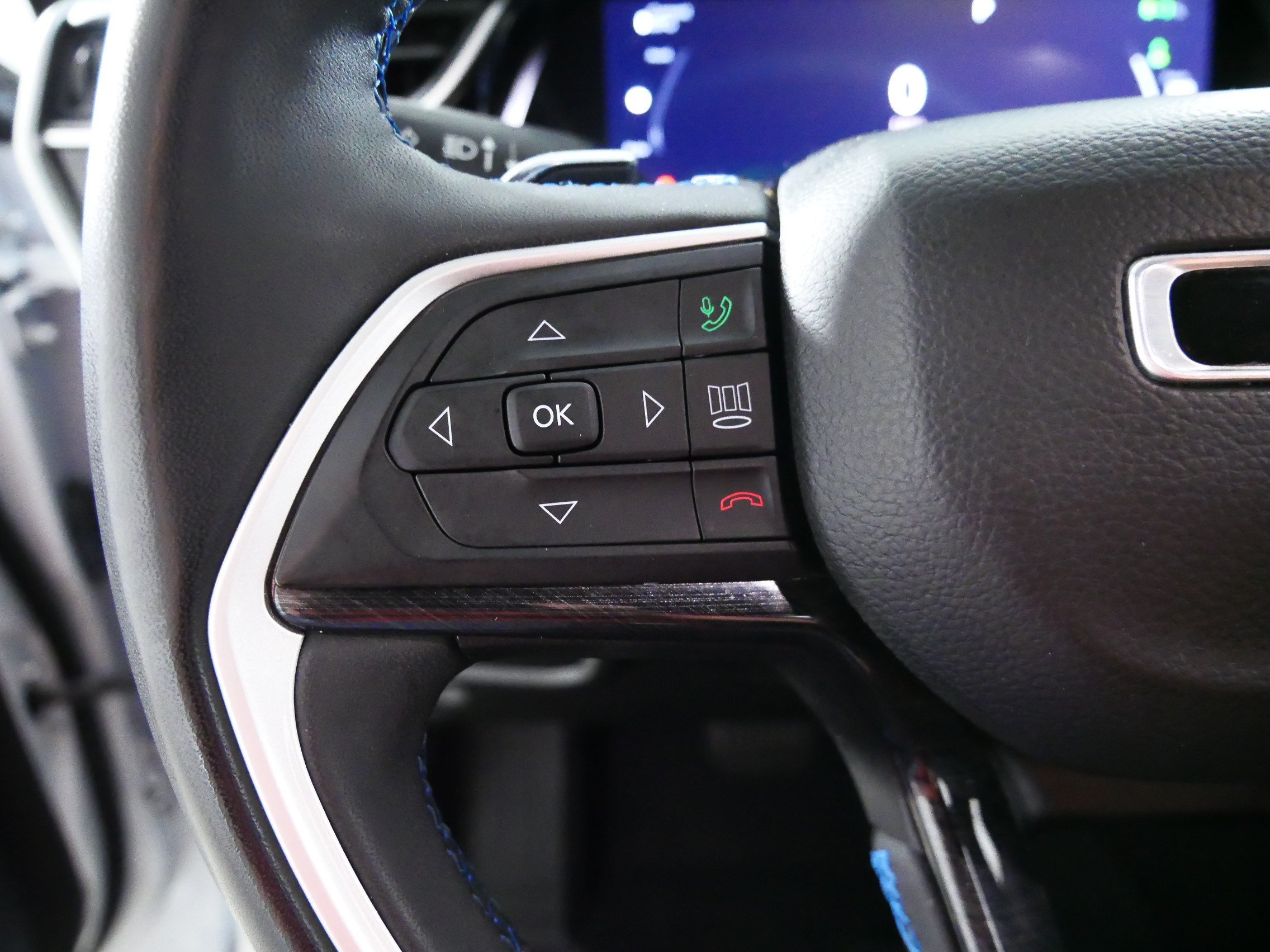 Used 2022 Jeep Grand Cherokee Trailhawk AWD/4WD image 27