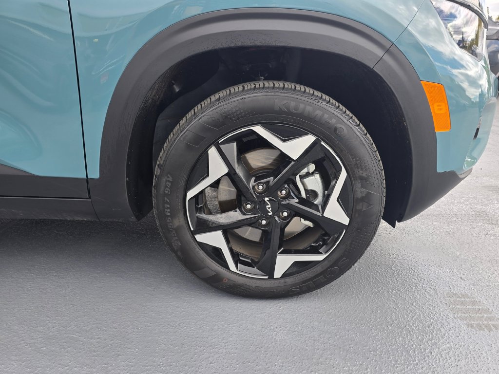 Certified 2026 Kia Seltos EX AWD/4WD image 10