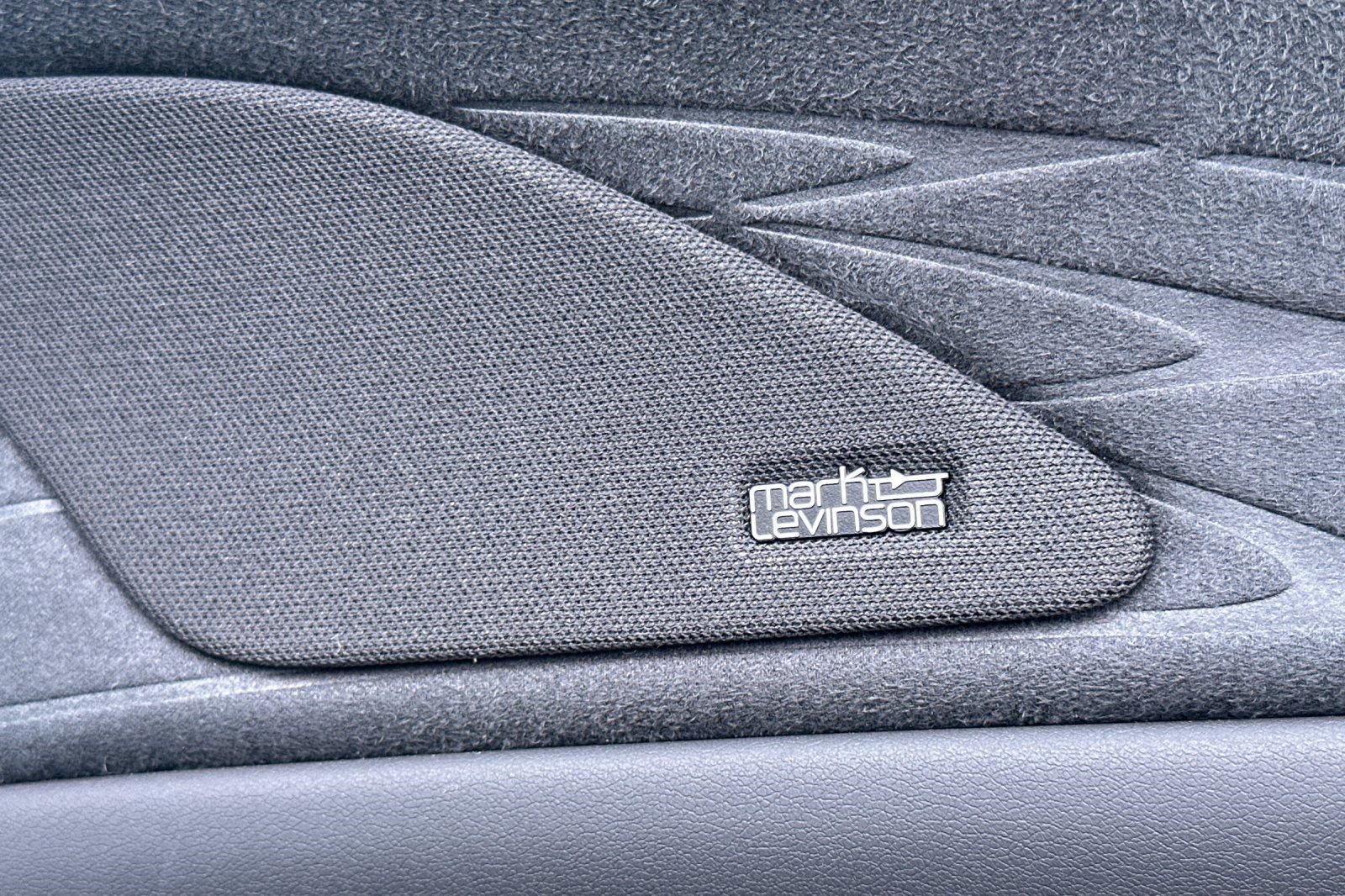 Certified 2023 Lexus RX 350 w/ Accessory Package (Z1) image 23