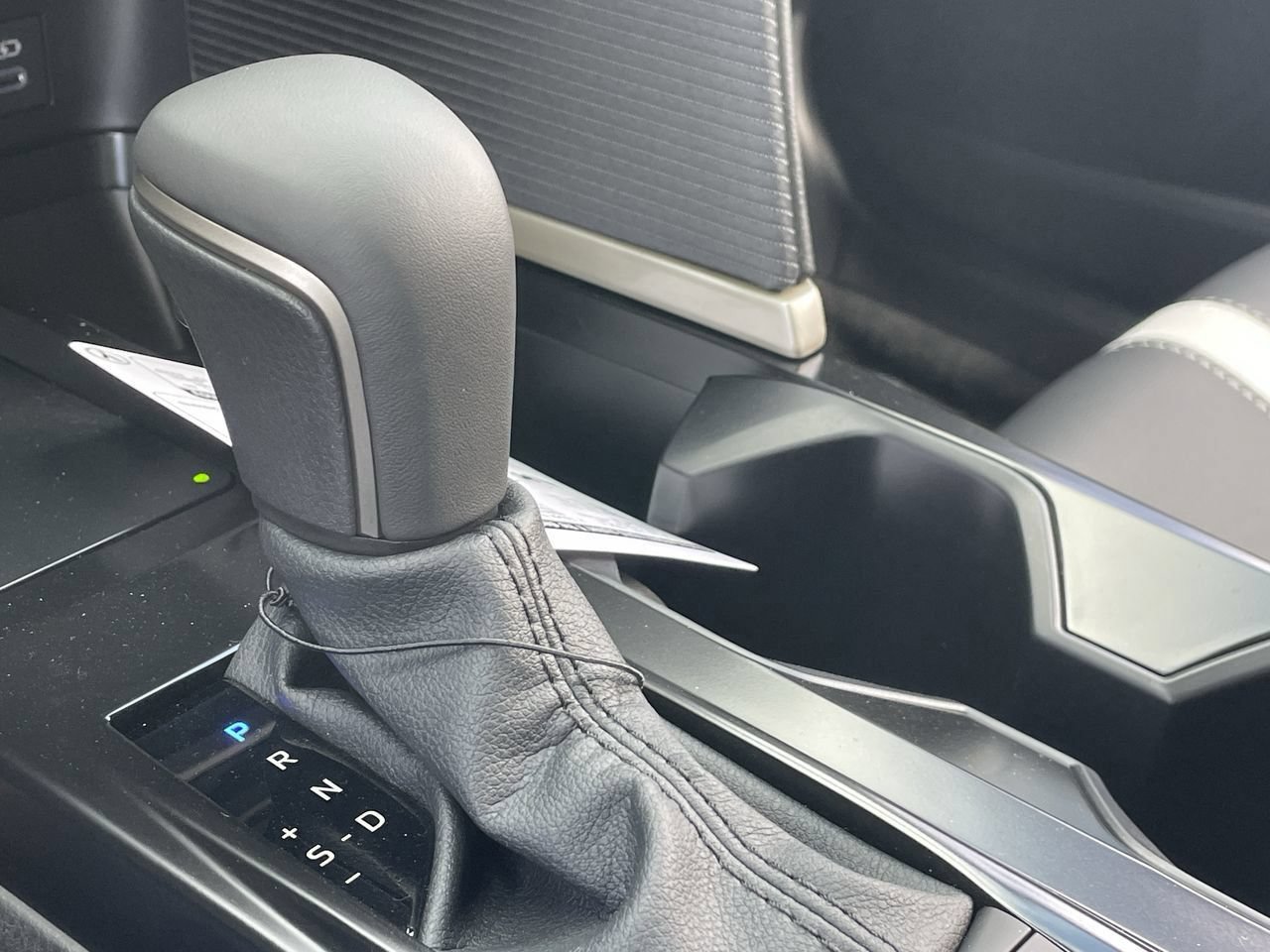 New 2026 Toyota Camry SE FWD image 14