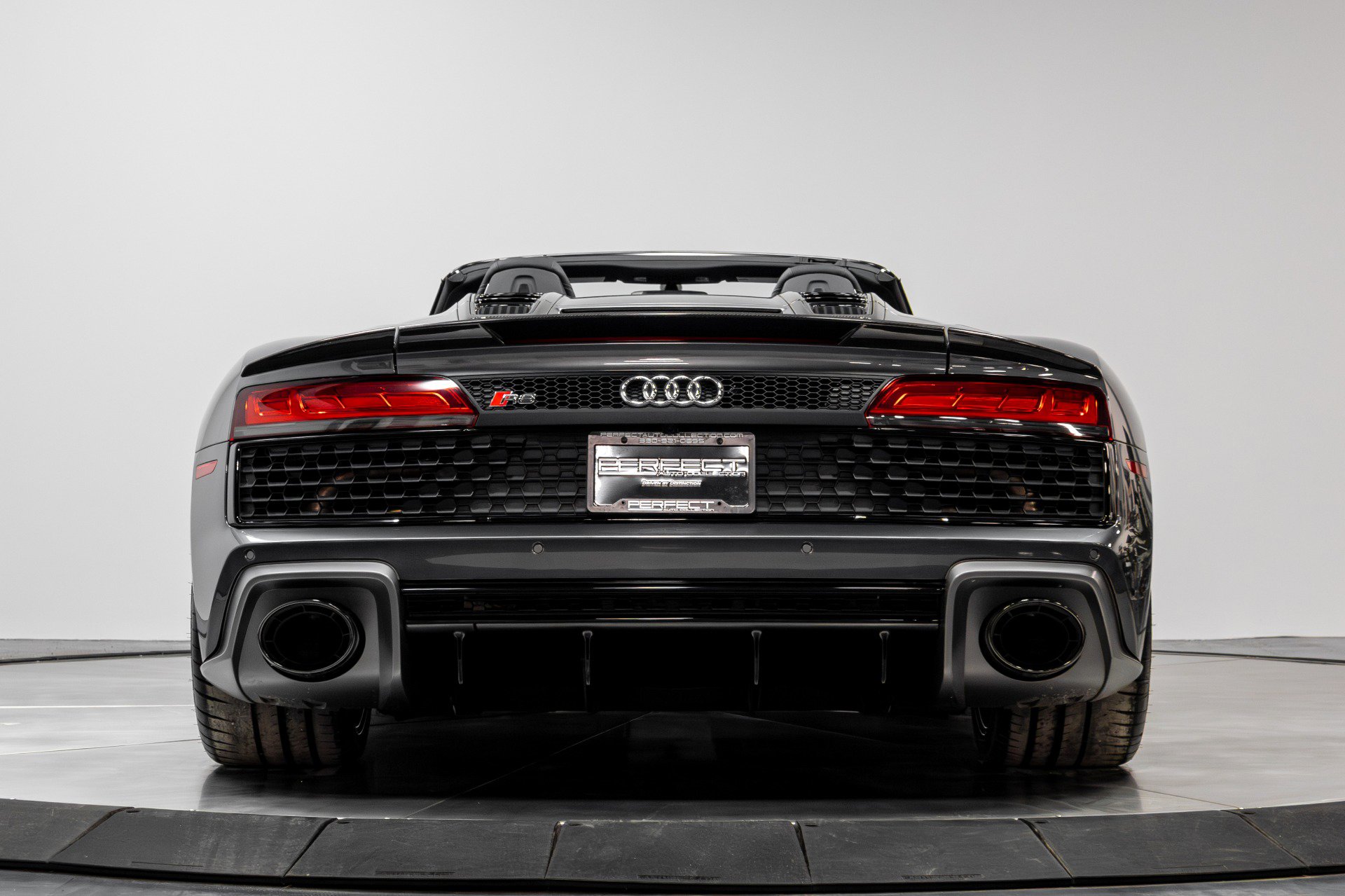 Used 2022 Audi R8 V10 performance image 32