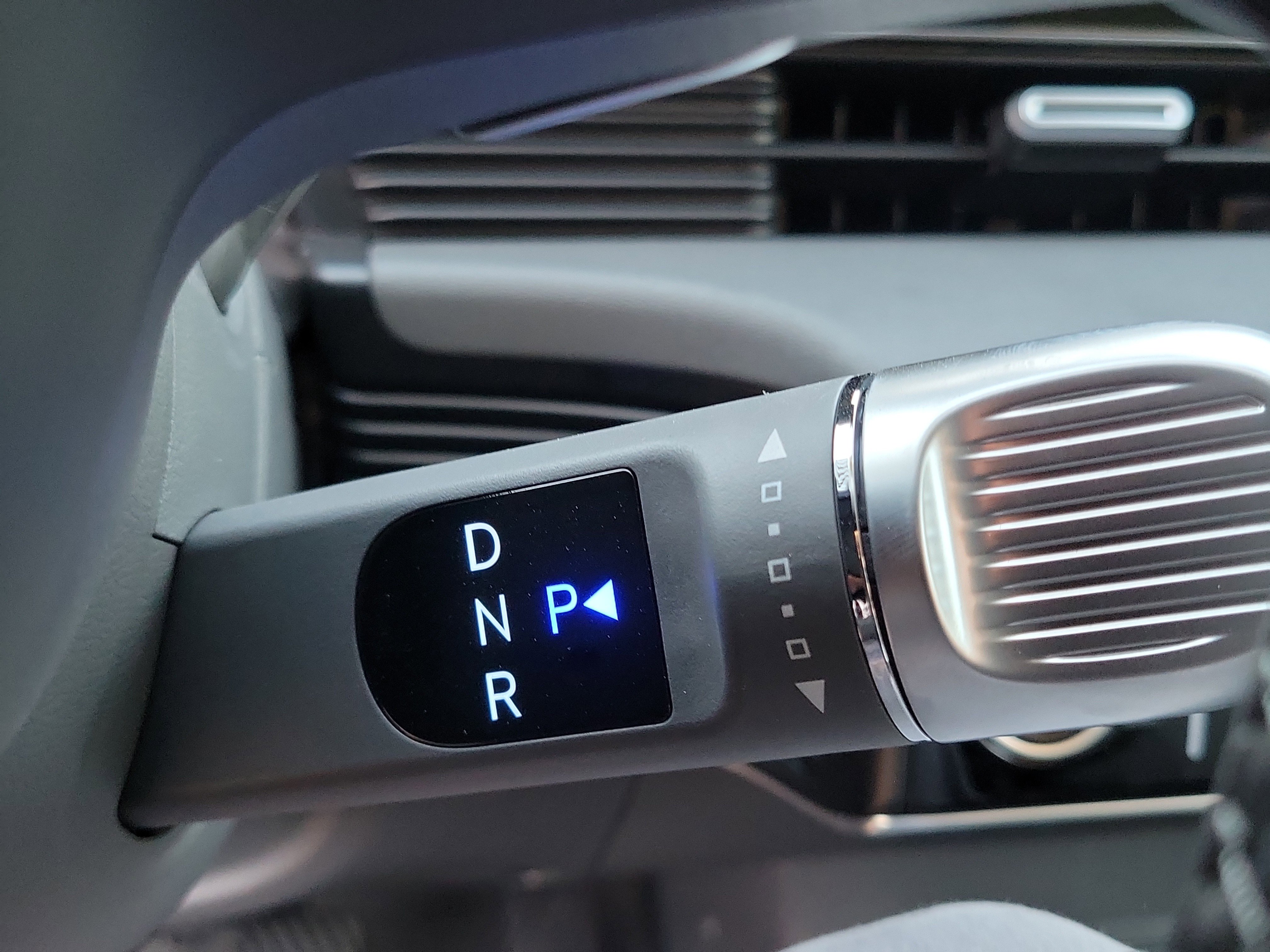 Certified 2025 Hyundai Ioniq 5 SEL image 11