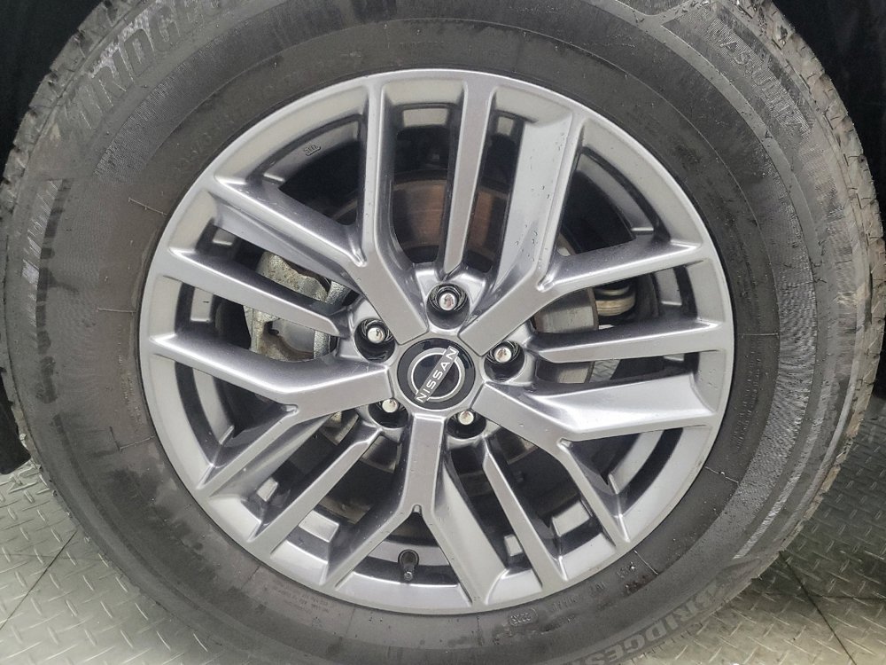 Used 2024 Nissan Rogue S AWD/4WD image 31