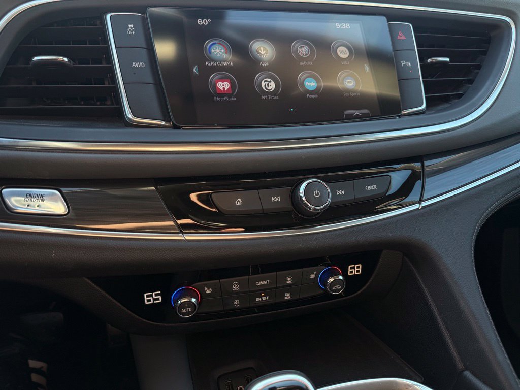Used 2019 Buick Enclave Essence AWD/4WD image 18