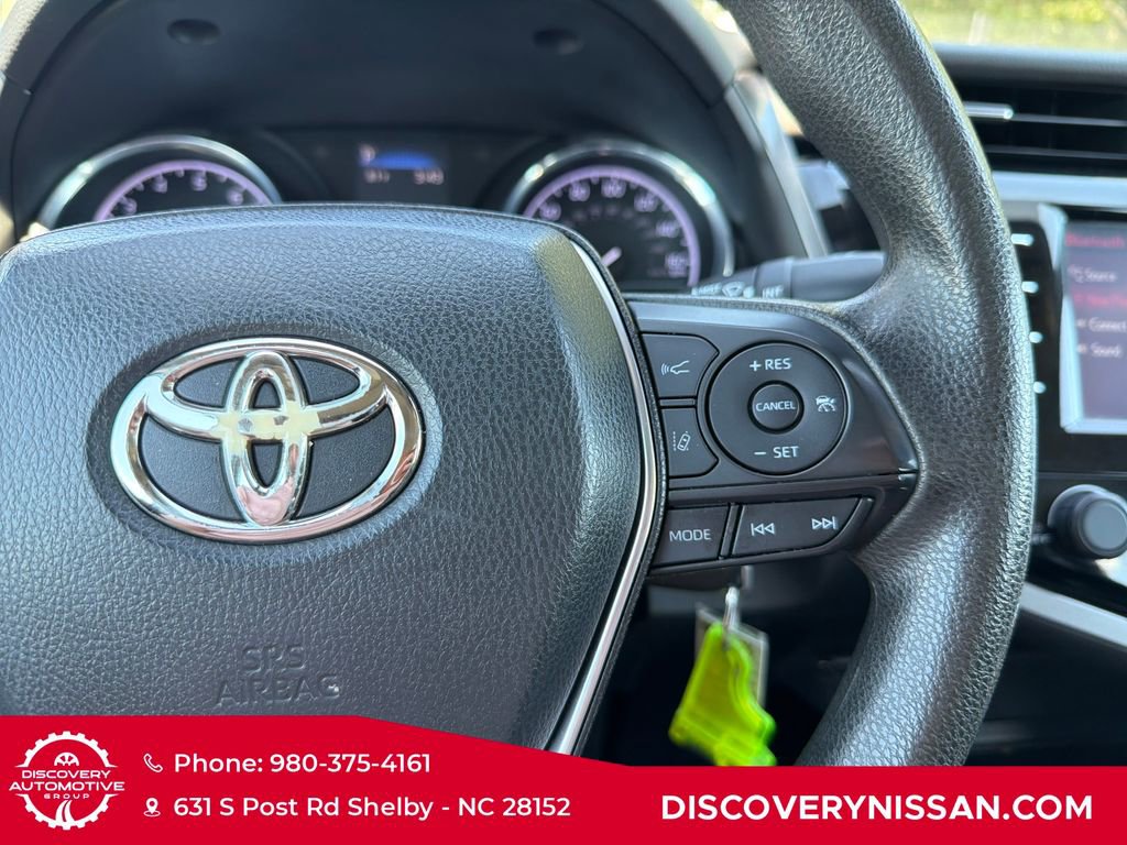 Used 2020 Toyota Camry LE FWD image 18
