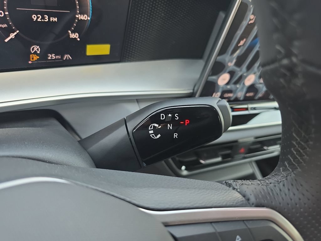New 2026 Volkswagen Tiguan SE R-Line AWD/4WD image 20