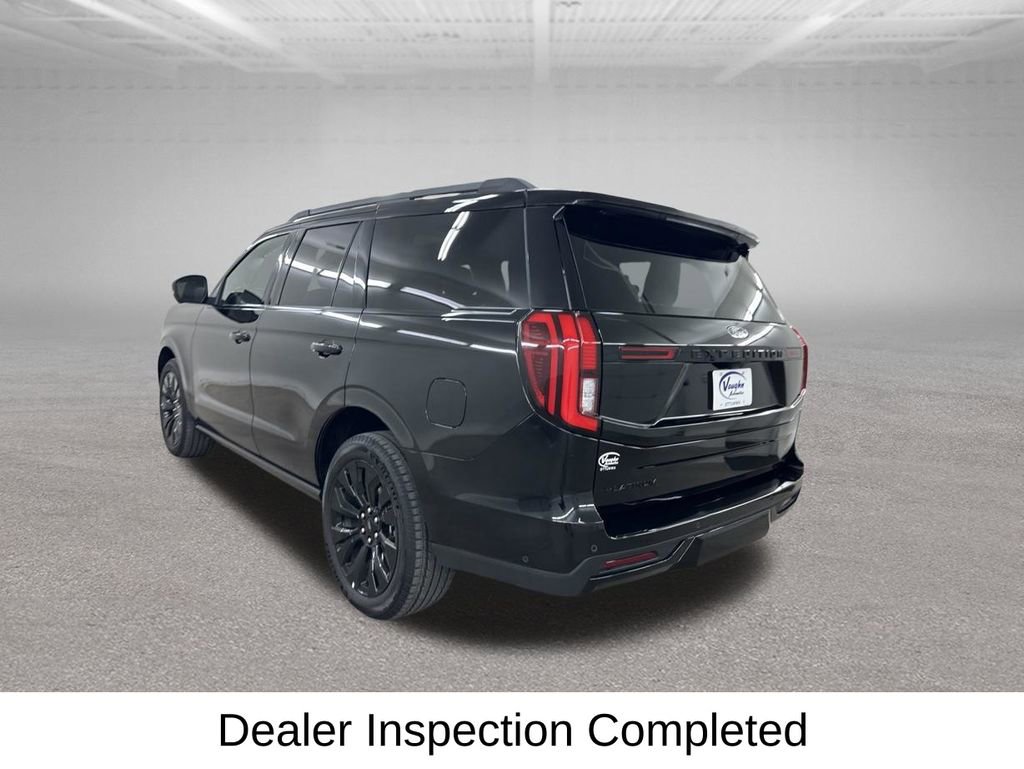 Used 2025 Ford Expedition Platinum w/ Stealth Appearance Package AWD/4WD image 9