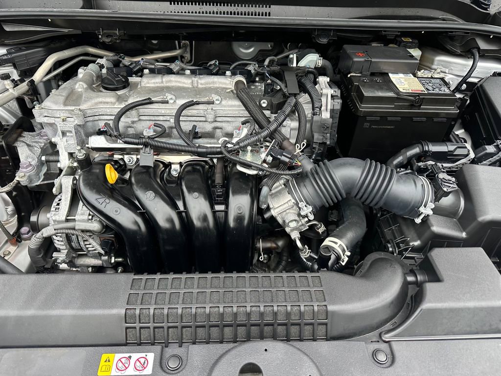 Used 2022 Toyota Corolla LE image 18